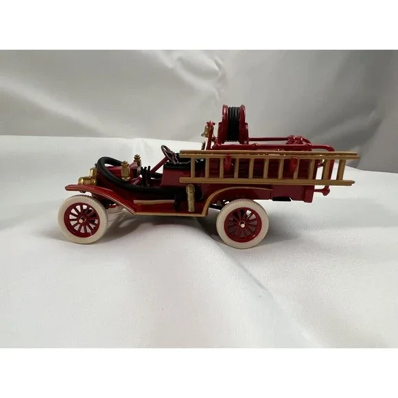 3 of 2008 Hallmark Keepsake Christmas‎ Ornaments Superman Toyland Express Ford T - Picture 5 of 12